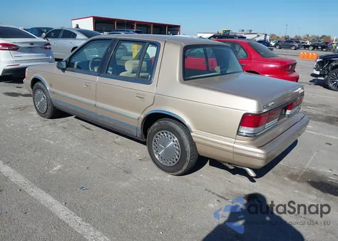 1991 Plymouth Acclaim Le from USA, damaged, VIN 1P3XA5639MF675939